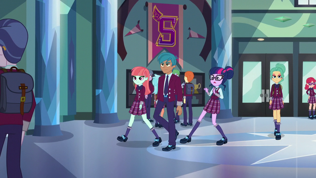 File:Sci-Twi "This school is full of people" EG3.png