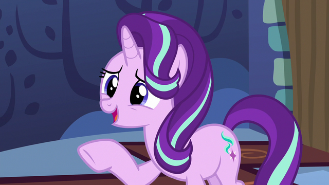 File:Starlight Glimmer "round up all the animals" S6E21.png