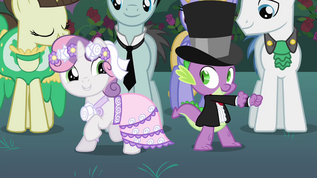 File:Spike and Sweetie Belle partying S2E26.png