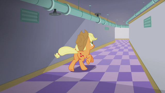 File:Applejack galloping down a corridor S6E10.png