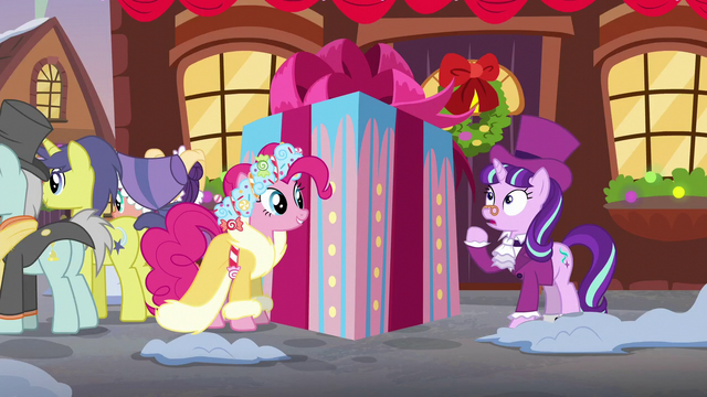 File:Snowfall Frost looking at large-sized present S6E8.png
