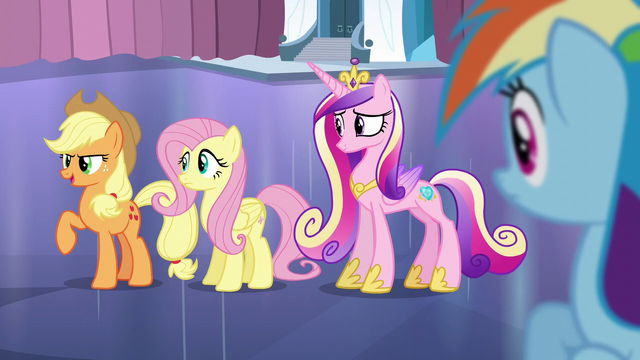 File:Applejack 'C'mon, girls!' S6E2.png