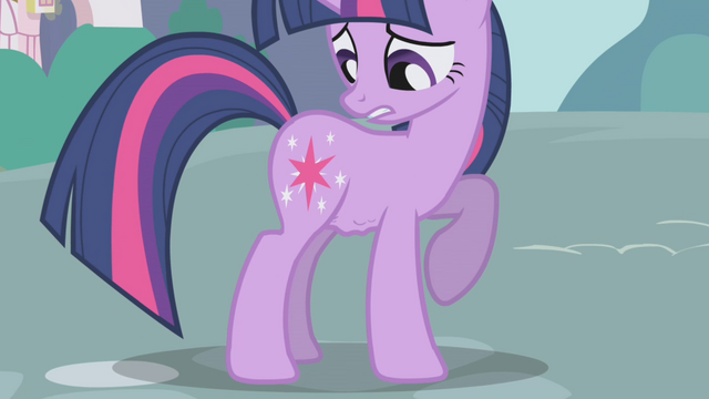 File:Twilight's stomach grumbling yet again S1E03.png