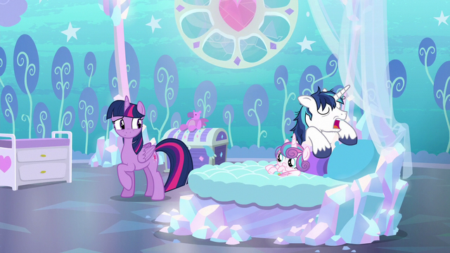 File:Twilight looking at sleeping Shining Armor S6E1.png