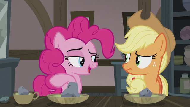 File:Pinkie Pie "potato, po-tah-to" S5E20.png