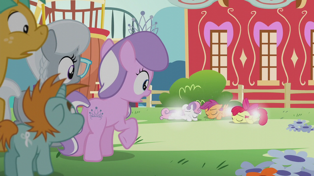 File:School foals gasping at Crusaders S5E18.png