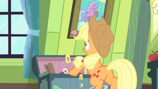 File:Applejack surprised S4E17.png