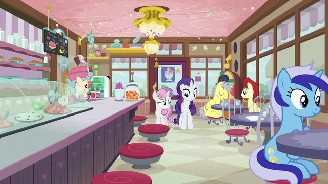 File:Sweetie Belle looks around the ice cream shop S7E6.png