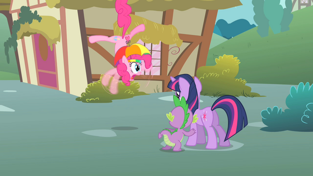 File:Crazy Pinkie S01E15.png