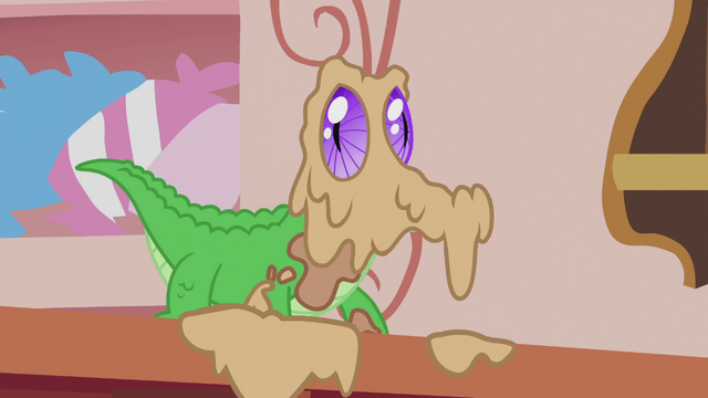 File:Gummy covered in cream S5E8.png