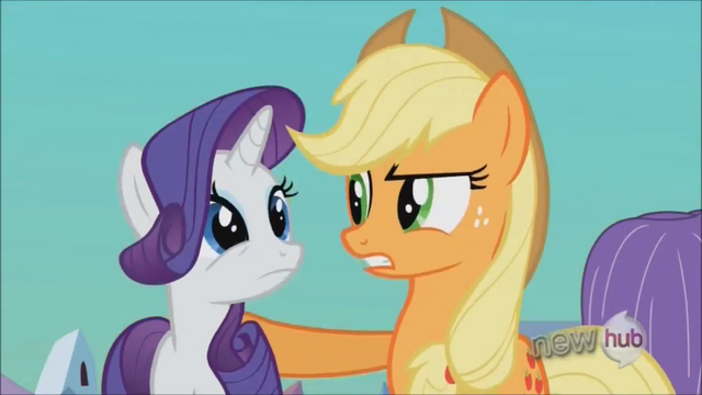 File:Applejack reassuring Rarity S3E2.png