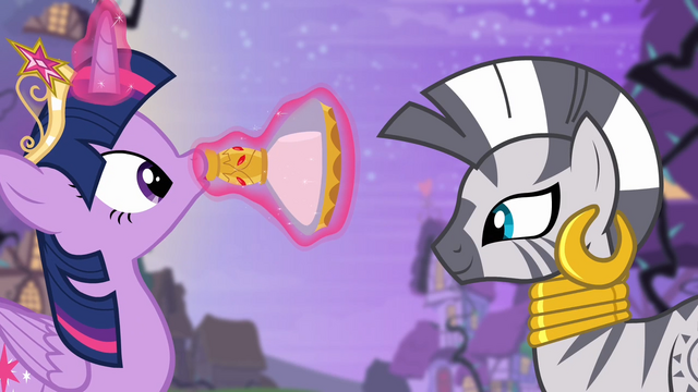File:Twilight drinking potion S4E01.png
