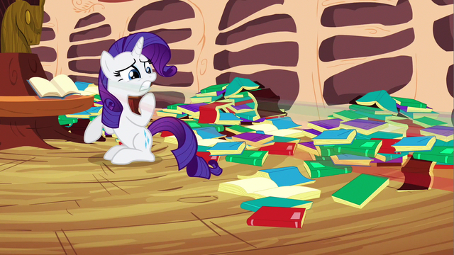 File:Rarity hurry Rainbow Dash S2E21.png