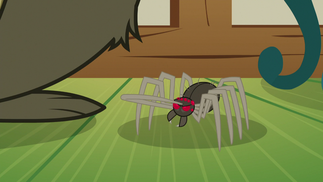 File:Fuzzy Legs saluting S5E21.png