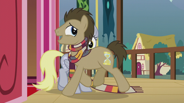 File:Dr. Hooves "Allons-y!" S5E9.png