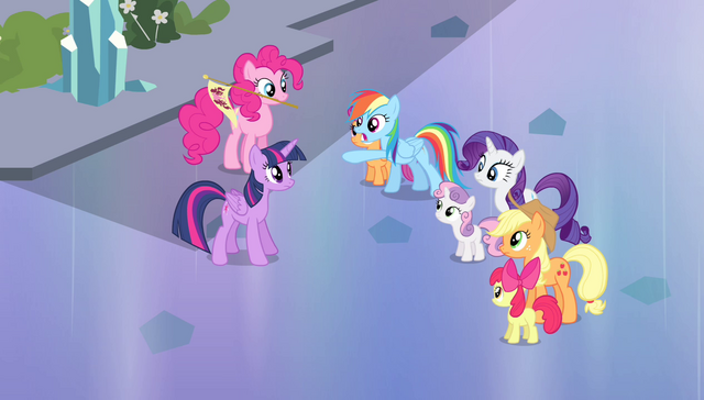 File:Rainbow sees Spike approaching S4E24.png