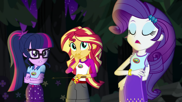 File:Rarity "oh, hear-hear" EG4.png