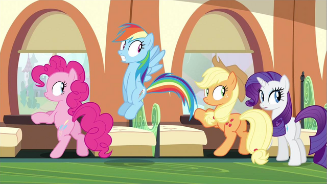 File:Rarity & Rainbow Dash amazed S2E25.png