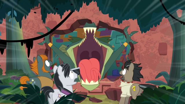 File:Cipactli roars at Caballeron and henchponies S6E13.png