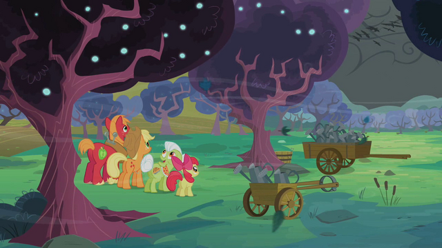 File:Apple family third sign buds S2E12.png
