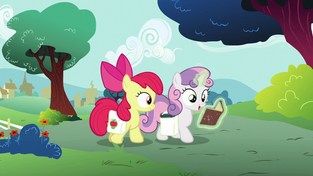 File:Sweetie Belle reading old Applewood Derby books S6E14.png