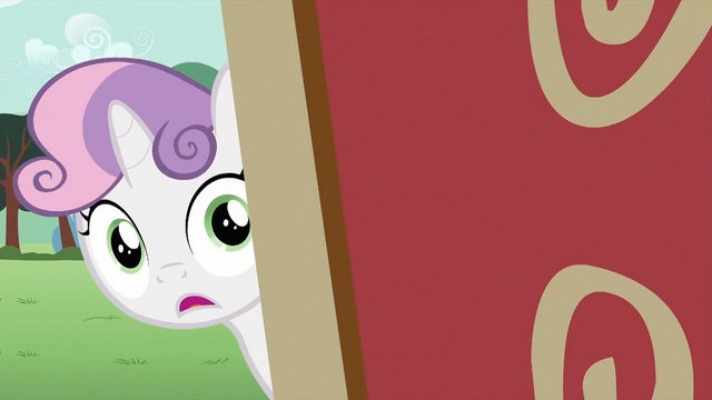 File:Sweetie Belle looking S2E23.png