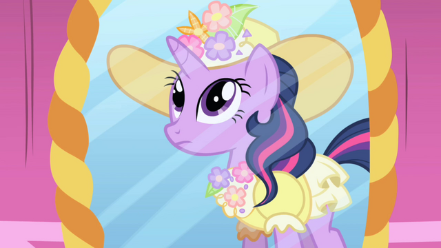 File:Twilight in the mirror "too yellow" S01E01.png