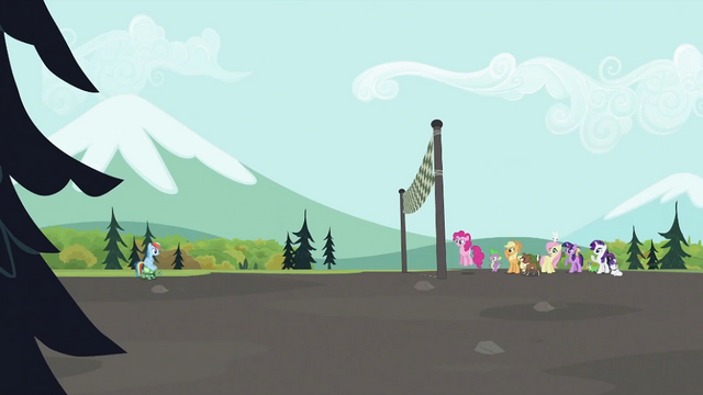 File:Tank with Rainbow making their way towards finish line S2E07.png