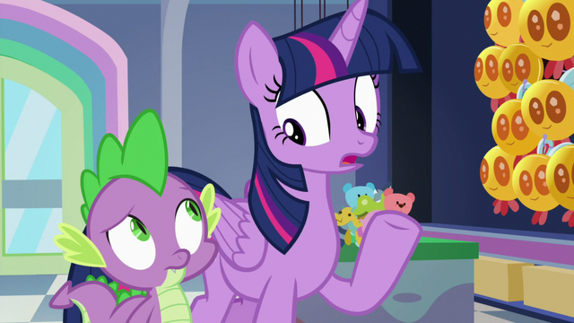 File:Twilight Sparkle "we'd better get to cleaning" S7E3.png