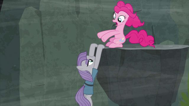 File:Pinkie Pie "exactly!" S7E4.png