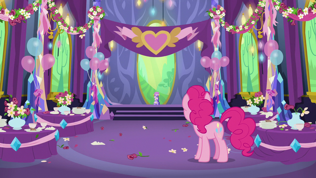 File:Pinkie Pie in the dining hall after the party S7E1.png