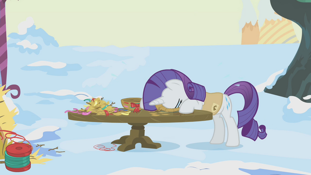 File:Rarity stressed out S1E11.png