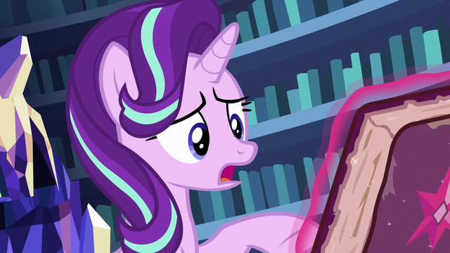 File:Starlight Glimmer "what is that?" S7E14.png