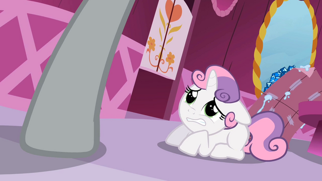 File:Sweetie Belle cowering S2E5.png