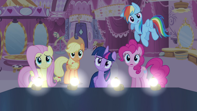 File:Main cast confused S4E13.png