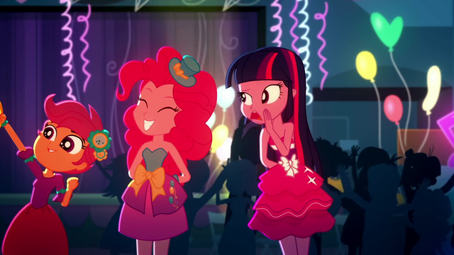 File:Twilight Sparkle "where'd you get that?" SS3.png