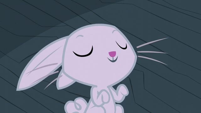 File:Angel nodding his head S5E21.png