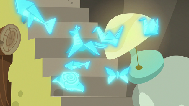 File:Folded napkins fly around Discord's house S7E12.png
