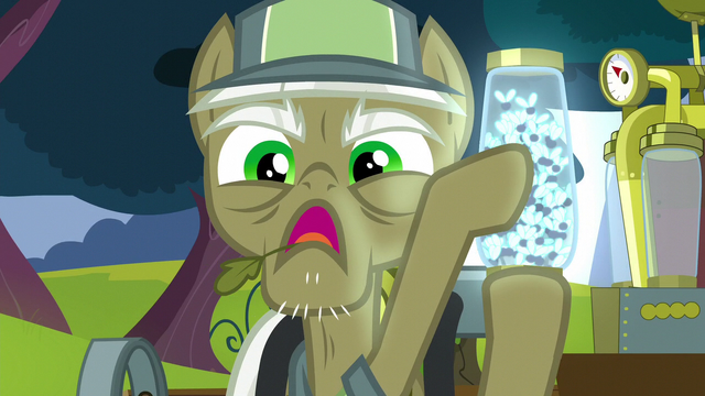 File:Pest pony "it can get pretty shocking" S5E04.png