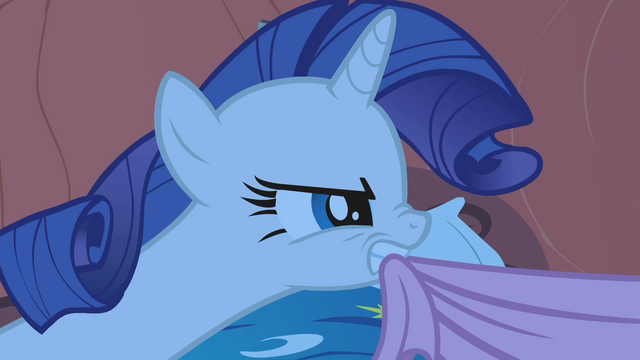 File:Rarity fighting over the covers S1E8.png