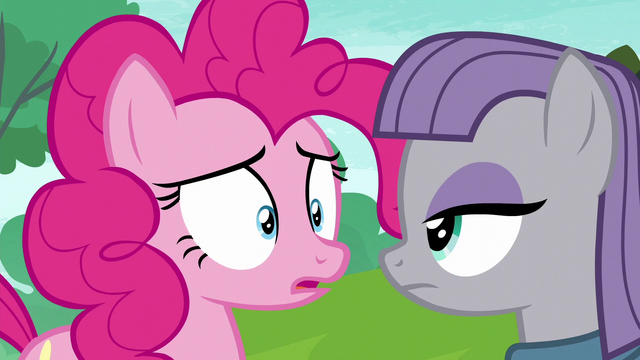 File:Pinkie Pie caught in her lie S6E3.png