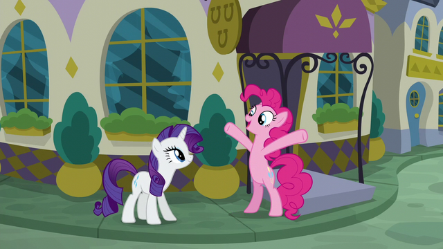 File:Pinkie Pie "the food here must be amazing!" S6E12.png