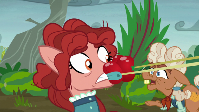 File:Ma Hooffield instructs "one at a time" S5E23.png