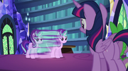 S06E21 Starlight rozszczepia się.png