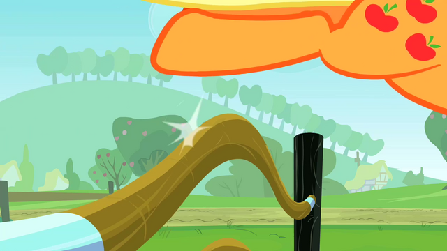 File:Applejack close jump S2E14.png