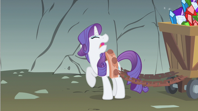 File:Rarity funky face S1E19.png