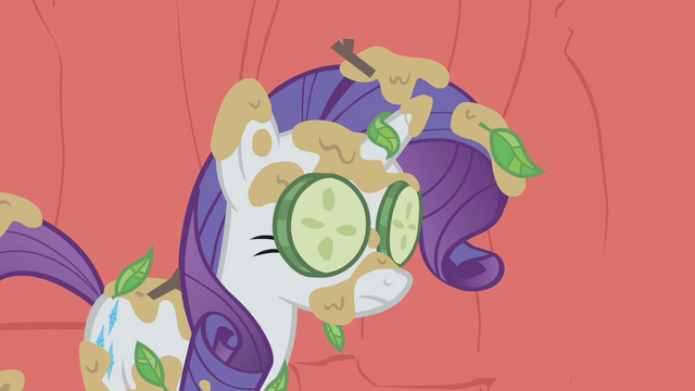 File:Rarity happy again S01E08.png