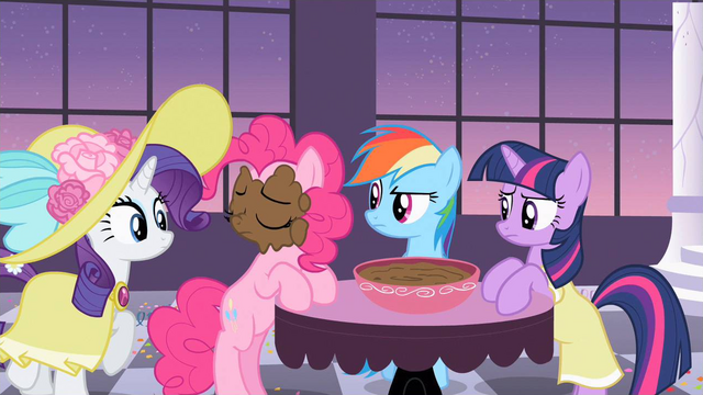 File:Rarity what... S2E9.png