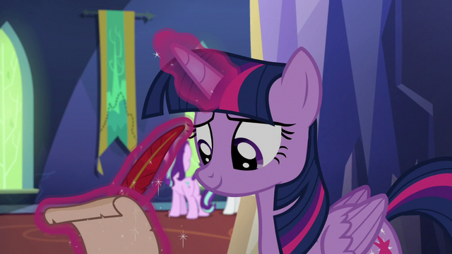 File:Twilight taking notes on Starlight and Rarity S6E21.png