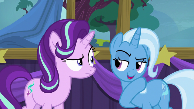 File:Trixie "can you keep a secret?" S6E6.png